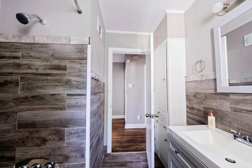 E, Memphis Home 5 Min From I240W Bagian luar foto